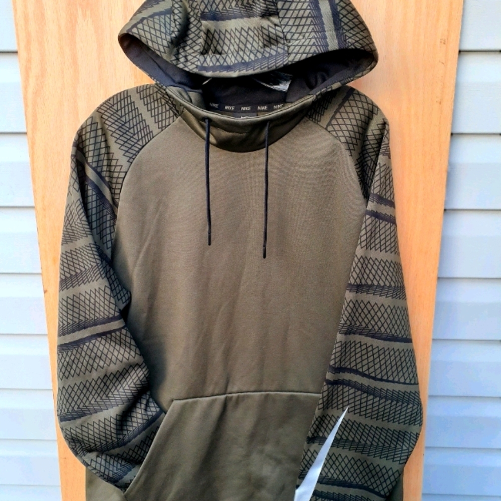 NIKE Therma Olive Green Dri-Fit Hoodie MENS LARGE